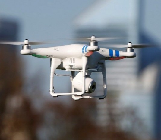 아마존 드론 야외 시험 허가에 이어 월마트도 연방항공청에 신청