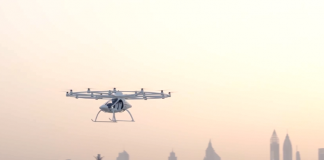 두바이, 드론 택시 도심서 첫 시험 비행 성공