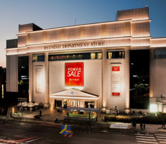 현대백화점, 아마존AWS와 협력 ‘미래형 매장’ 세워