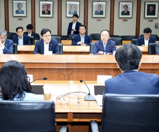 정부, 일본 수출규제 대응…”특별 연장근로 인정 검토”