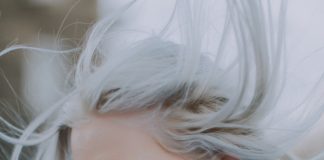 스트레스가 백발 원인 메커니즘 규명