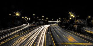 전기차 주행 중 무선충전 기술 실용화 단계 코앞