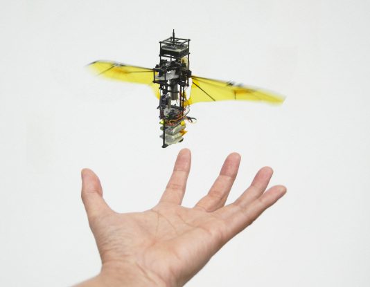 비행 중 충돌 시 복구 가능한 MAV 설계