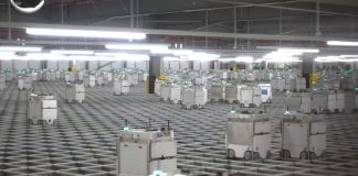 오카도 물류의 비밀 “로봇 2000대가 집하·포장”