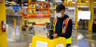 미국내 노동자 169명 중 1명이 아마존 직원