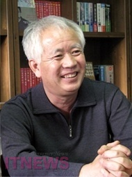 이수광 작가